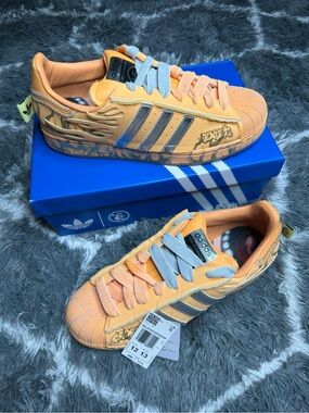 Hellstar x Adidas Superstar “Hazy Orange” Size 12